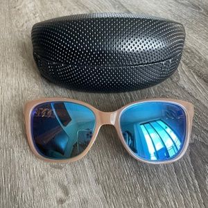 Used Guess Sunglasses Blue Lens Tan Peach